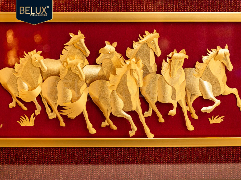 Tranh quà tặng mã đáo thành công dát vàng 24k 81x42cm